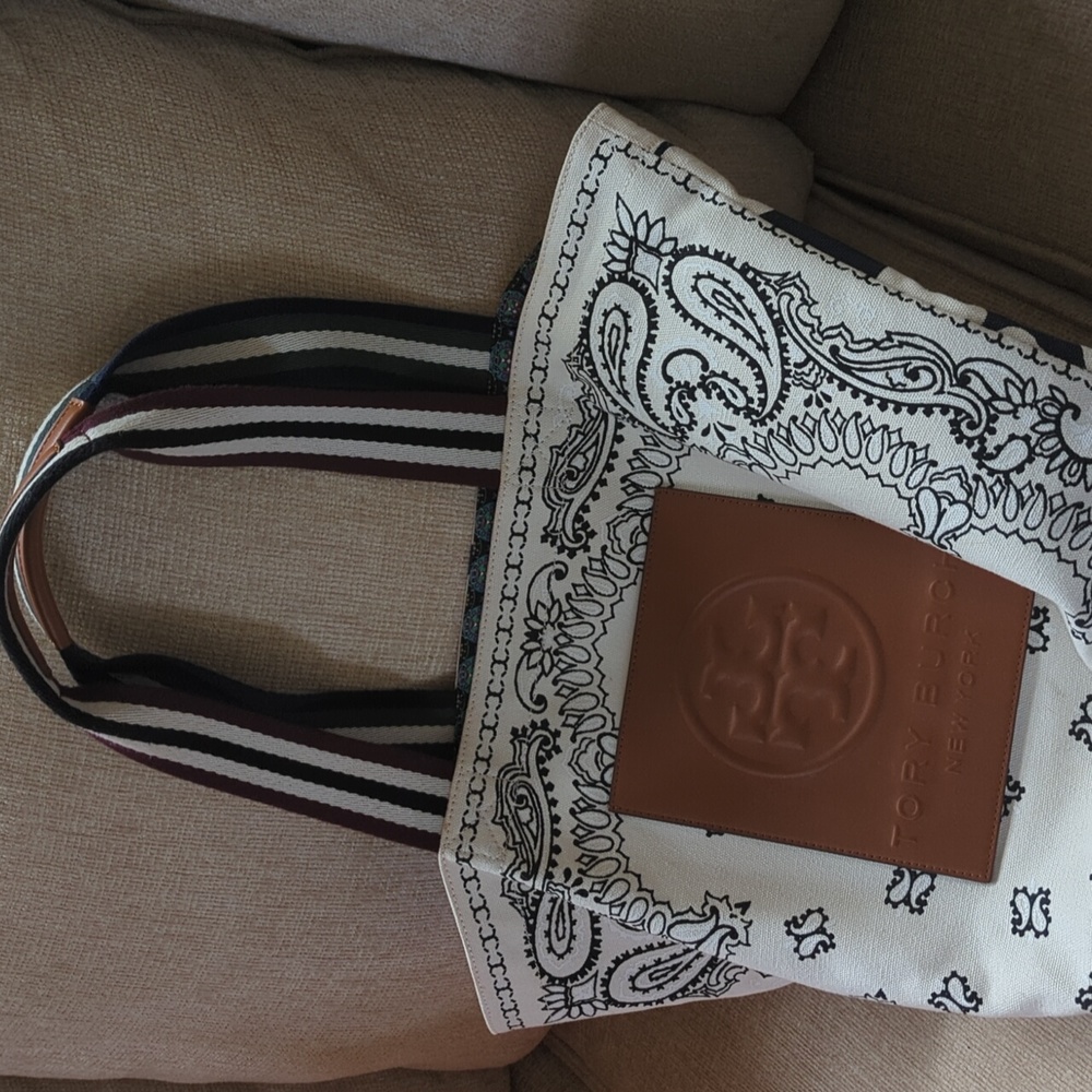 Tory Burch Cotton Bandana Embossed Logo Tote - Picture 2 of 4